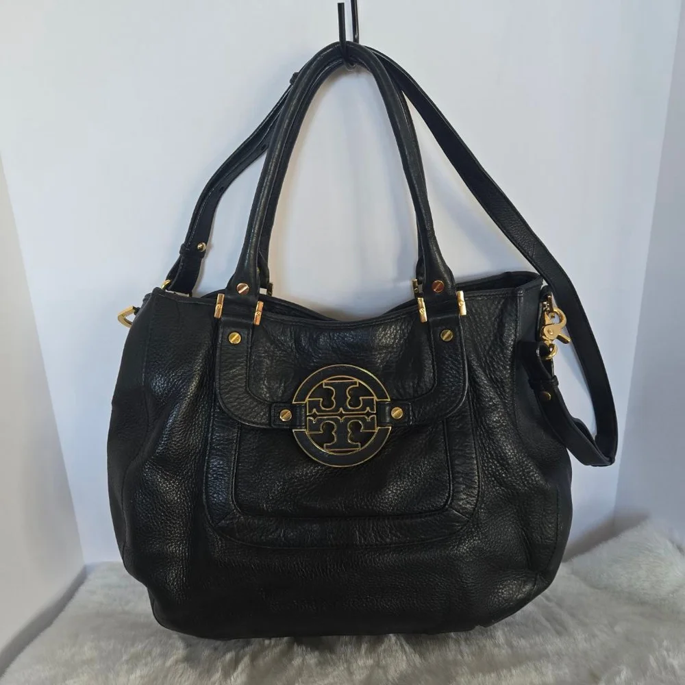 Women's Tory Burch Amanda Classic Hobo Black Pebbled Leather Crossbody Bag